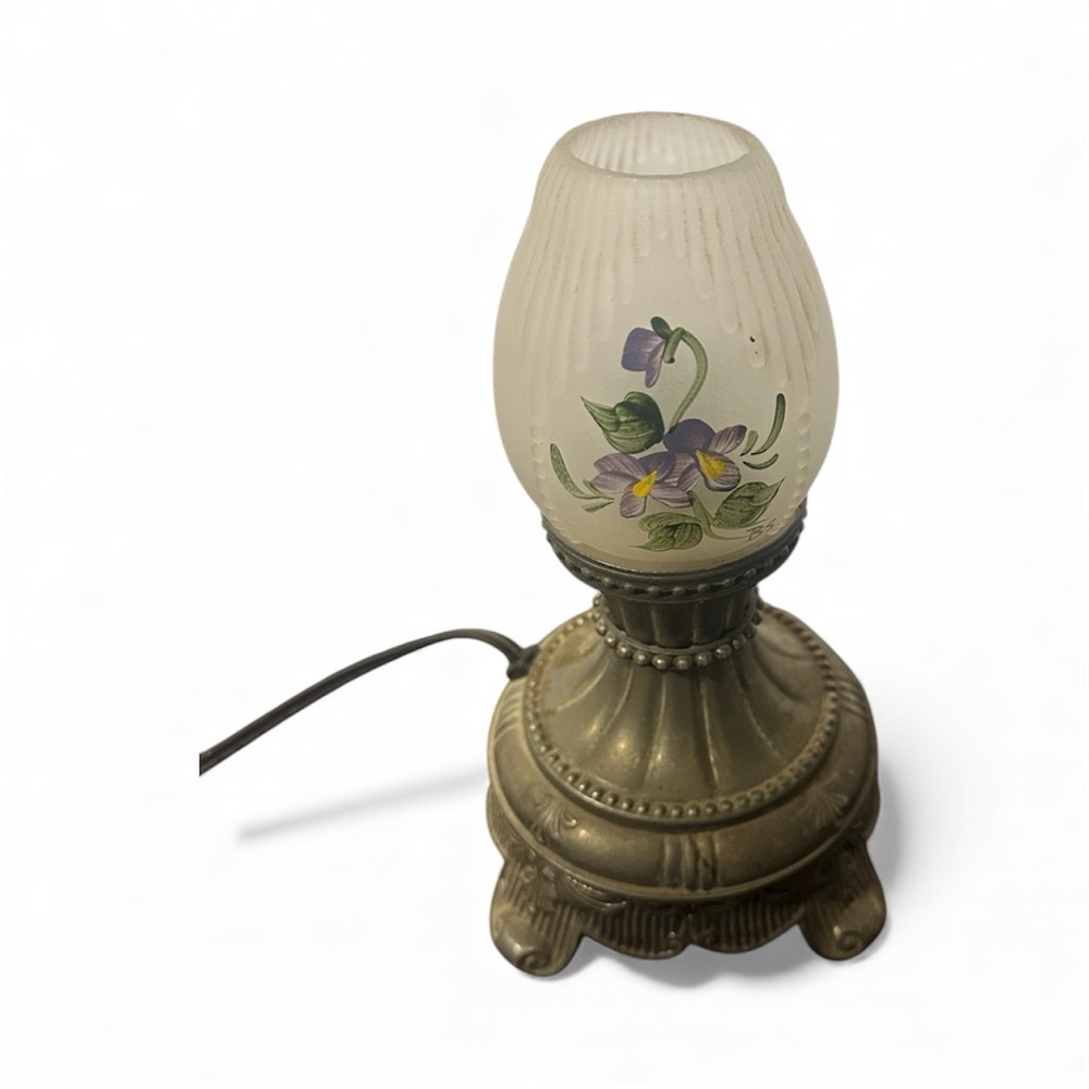 Vintage Floral Accent Lamp